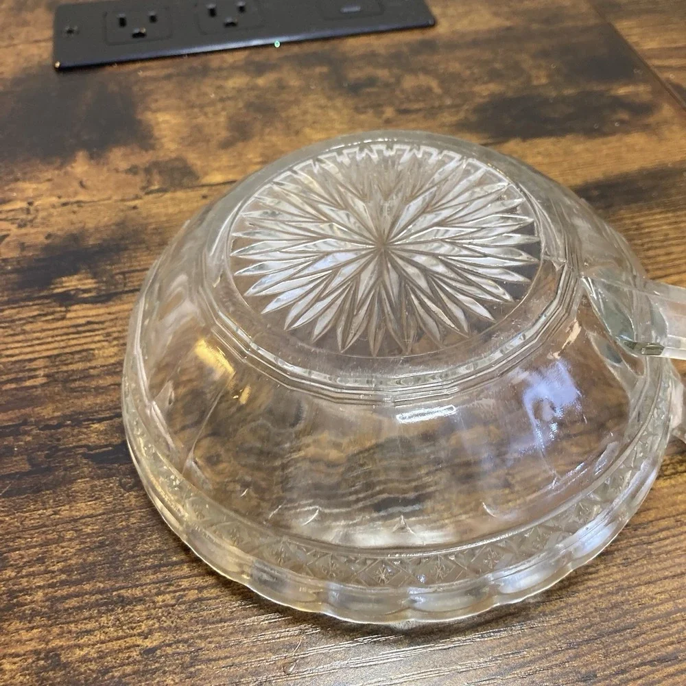 Pressed Glass Clear Handled Candy Dish Starburst Scalloped Rim